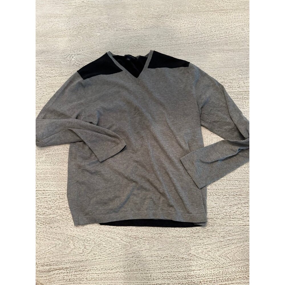 Banana Republic pullover v-neck sweater large